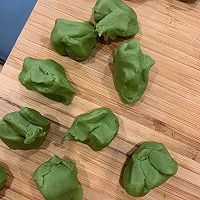 抹茶蛋黄酥的做法图解4