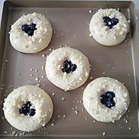 蓝莓爆浆面包的做法图解7