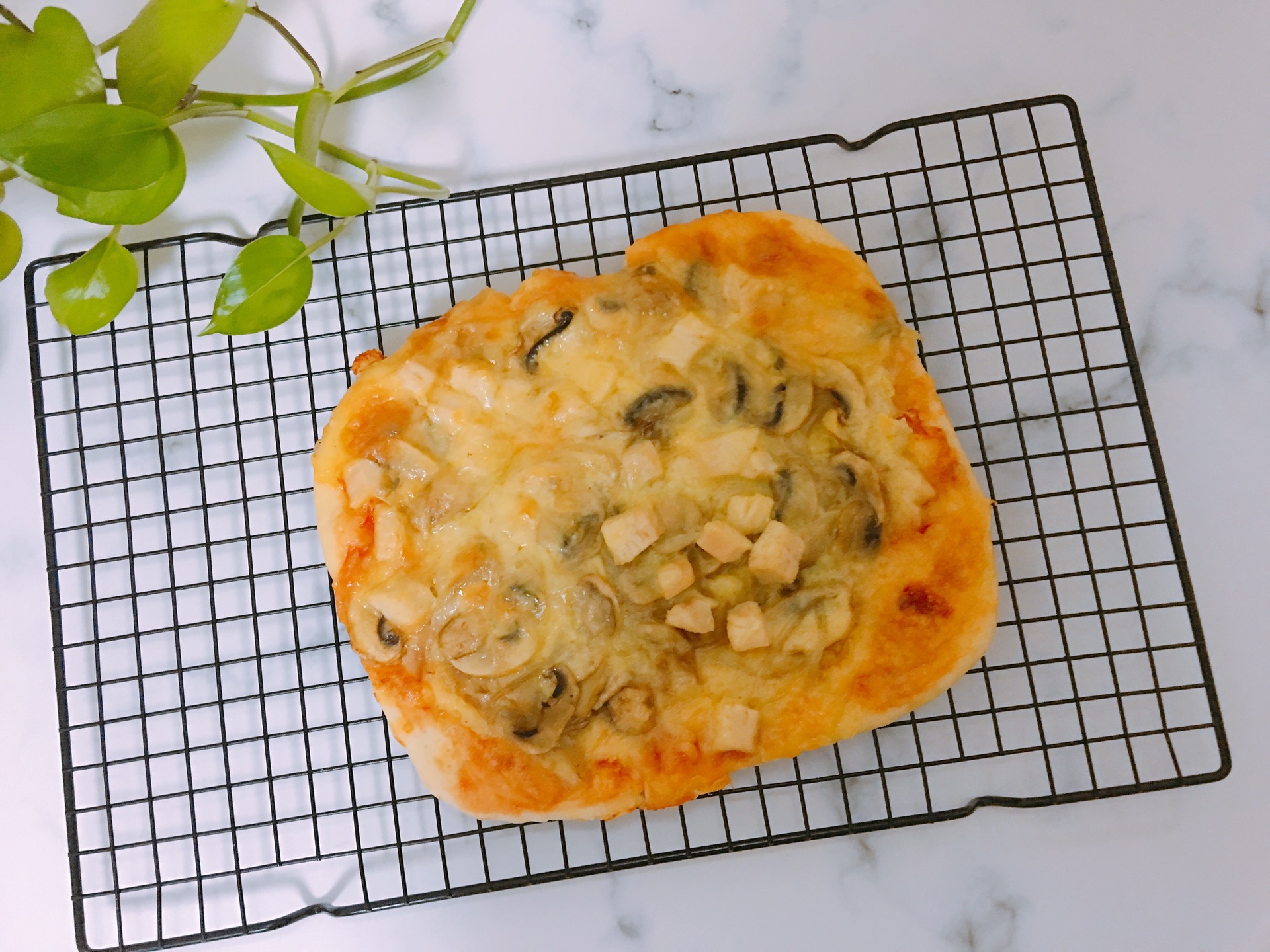 Mashed potato pizza