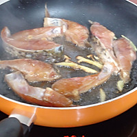 榨菜煎皖鱼—乌江榨菜的做法图解7