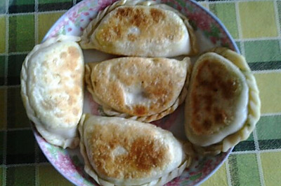 三鲜韭菜盒
