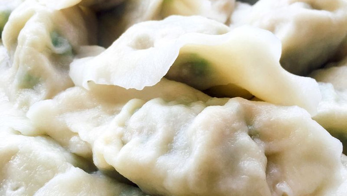 猪肉茼蒿饺子