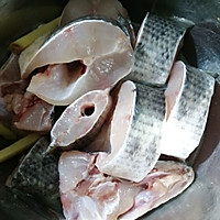 红烧生鱼（黑鱼）的做法图解2