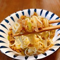 牛肉泡菜浇头面的做法图解9