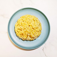 快手酸菜猪肉馅饼的做法图解1