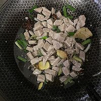 自研土豆炖牛肉的做法图解4