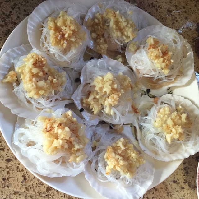蒜蓉粉丝蒸扇贝的做法图解8
