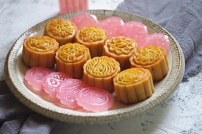 广式莲蓉月饼 不容错过的经典美味
