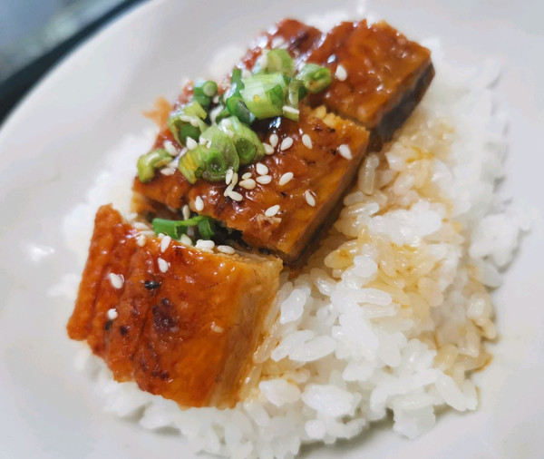 日式鳗鱼饭