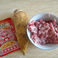 榨菜笋丁鲜肉饼---乌江榨菜的做法图解1