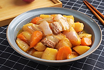 天凉了，吃点温暖的食物吧——日式土豆炖肉【孔老师教做菜】的做法