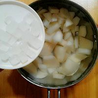 夏季健康饮品鲜榨梨子汁的做法图解6