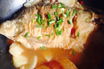 红烧鳊鱼土豆片