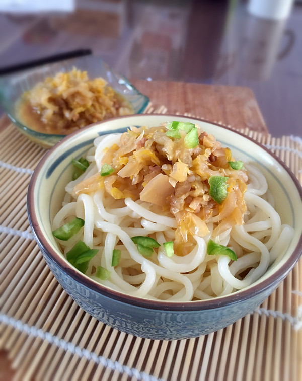 酸菜肉丁打卤面