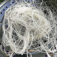 蒜蓉粉丝蒸虾的做法图解1