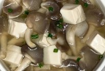 平菇肉片豆腐汤的做法