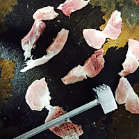 小鱼生餐猪肉篇①白玉菇炒猪肉的做法图解1