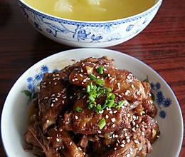 冬瓜排骨汤与糖醋排骨（一道食材两道菜）的做法