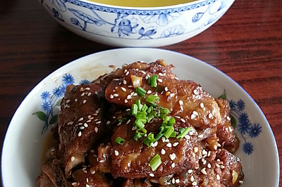 冬瓜排骨汤与糖醋排骨（一道食材两道菜）