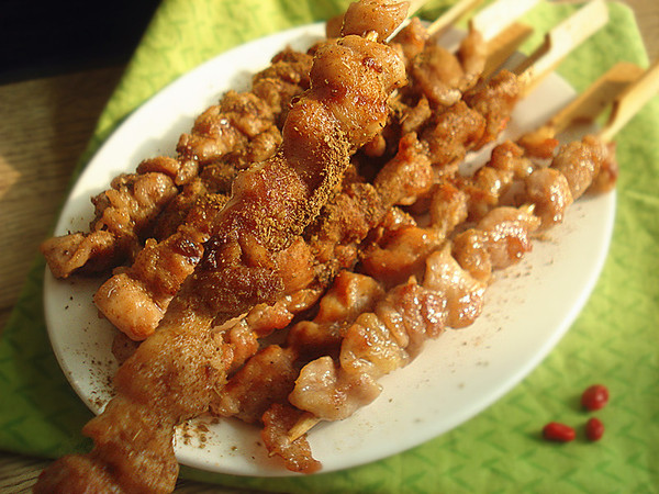 电饼铛孜然鸡肉串