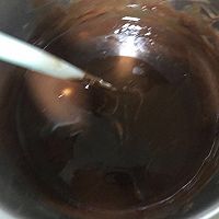 巧克力熔岩流心蛋糕的做法图解4