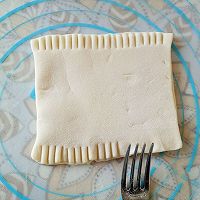 #憋在家里吃什么#口袋饼的做法图解8