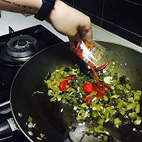 泡椒酸菜面片#丘比沙拉汁#的做法图解12