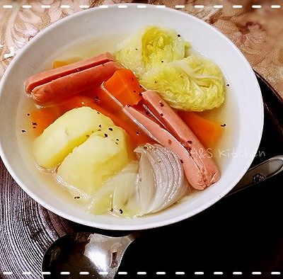 「海贼王Sanji料理」①香肠蔬菜浓汤（306话）