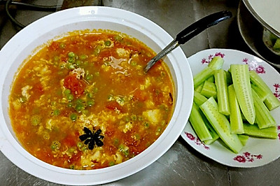 鸡蛋西红柿卤面