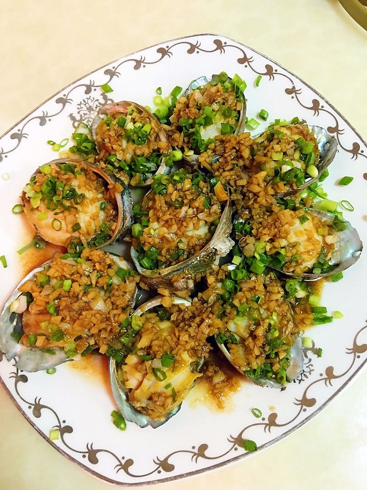 葱油鲍鱼的做法