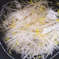 春饼卷凉拌绿豆芽的做法图解9
