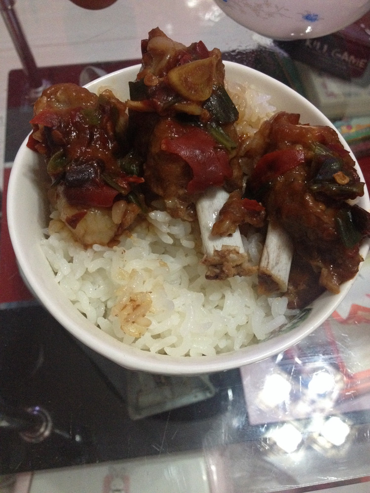 排骨煲仔饭（电饭锅版）的做法
