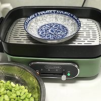 #520，美食撩动TA的心！#豉油蒸蚕豆的做法图解2
