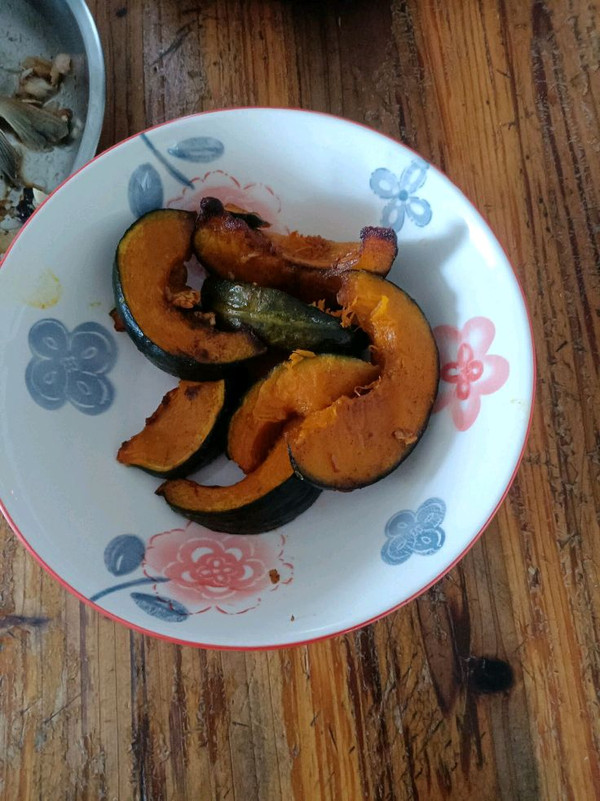 很简单的烤南瓜（学自圆饼脸脸er）