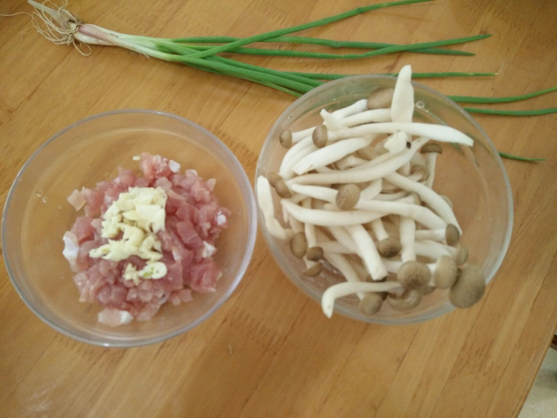 蠔油蒜香蟹味菇食譜、做法 | Sasa自家煮意的Cook1Cook食譜分享