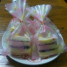 粉格子蓝莓小蛋糕