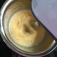 蜂蜜纸杯蛋糕的做法图解4