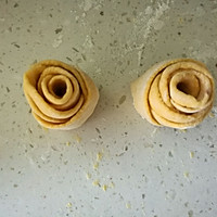 南瓜玫瑰馒头的做法图解3