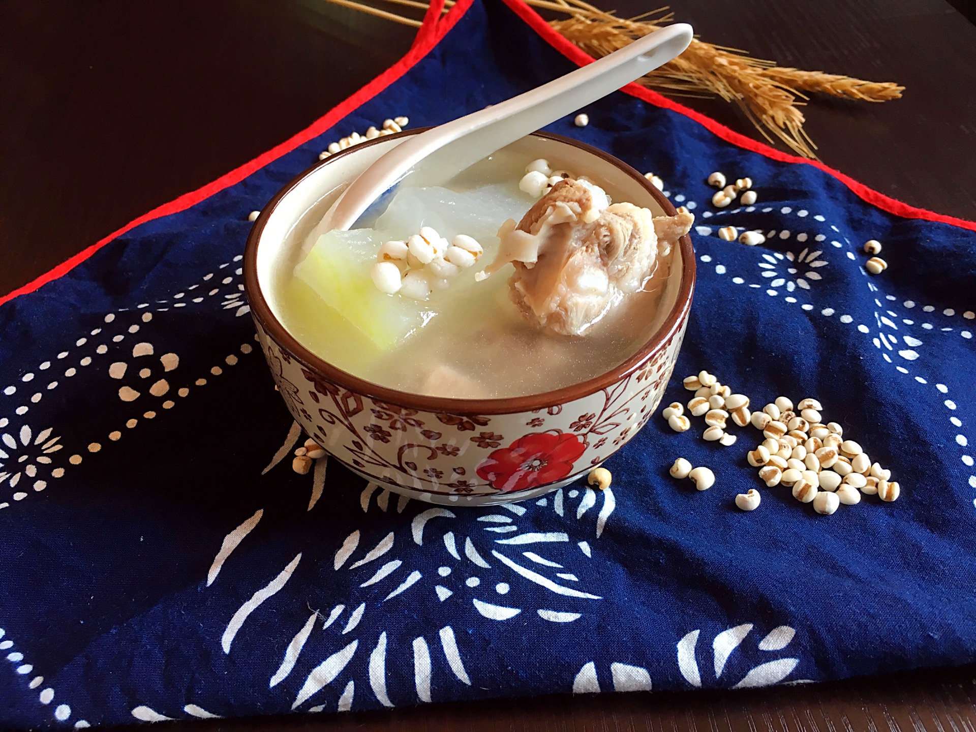 冬瓜海带筒骨汤怎么做_冬瓜海带筒骨汤的做法_豆果美食