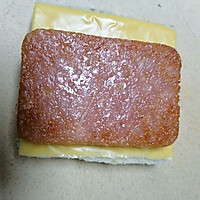 #十分钟开学元气早餐#吐司夹火腿芝士的做法图解4