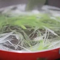 用一道菜给奥运健儿加油，加拿大雪蟹北极虾海鲜粥的做法图解5