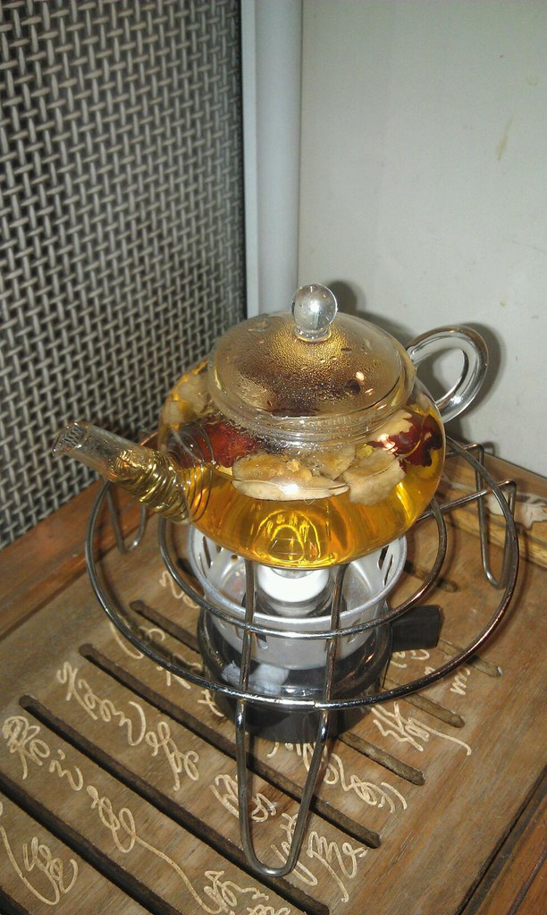 蜂蜜大枣茶的做法