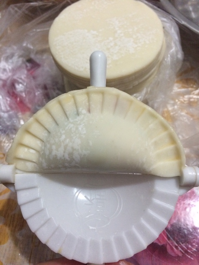 压花饺子的做法图解7