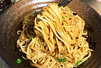『葱油拌面』的做法