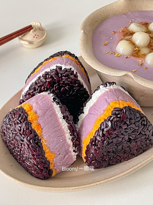 中式早餐紫米芋泥奶砖软糯香甜巨巨好吃