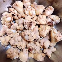 #父亲节，给老爸做道菜#南瓜香菇鸡翅焖饭的做法图解3