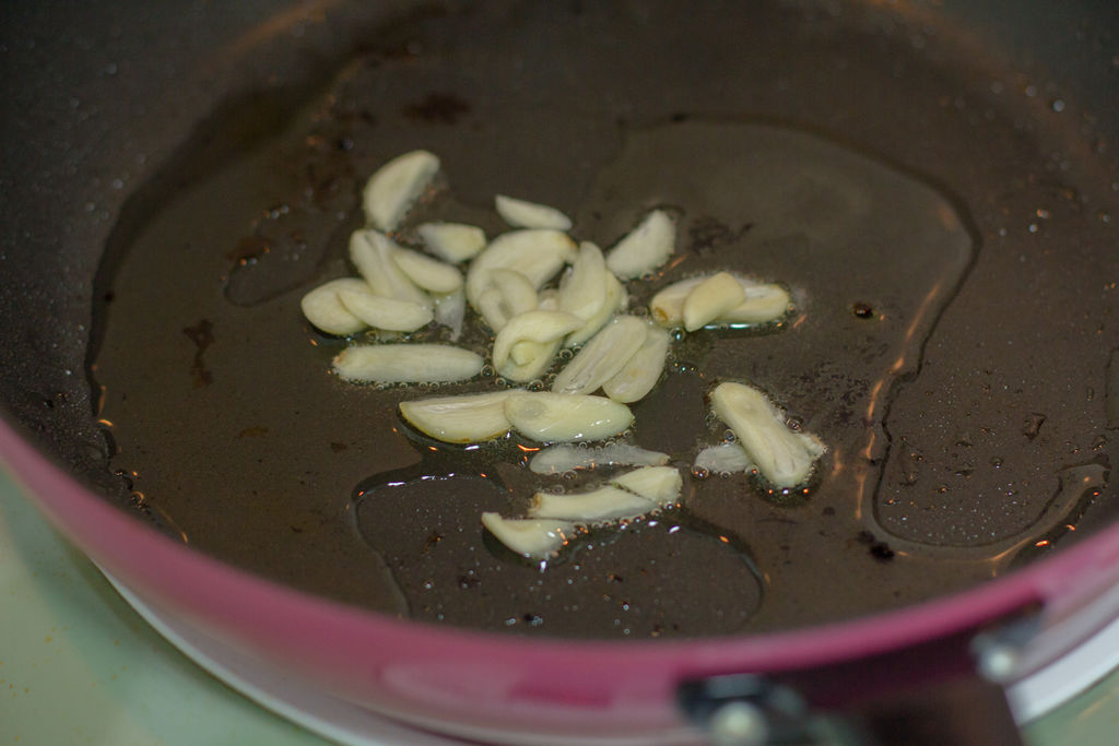 青椒牛肉炒饭的做法图解2