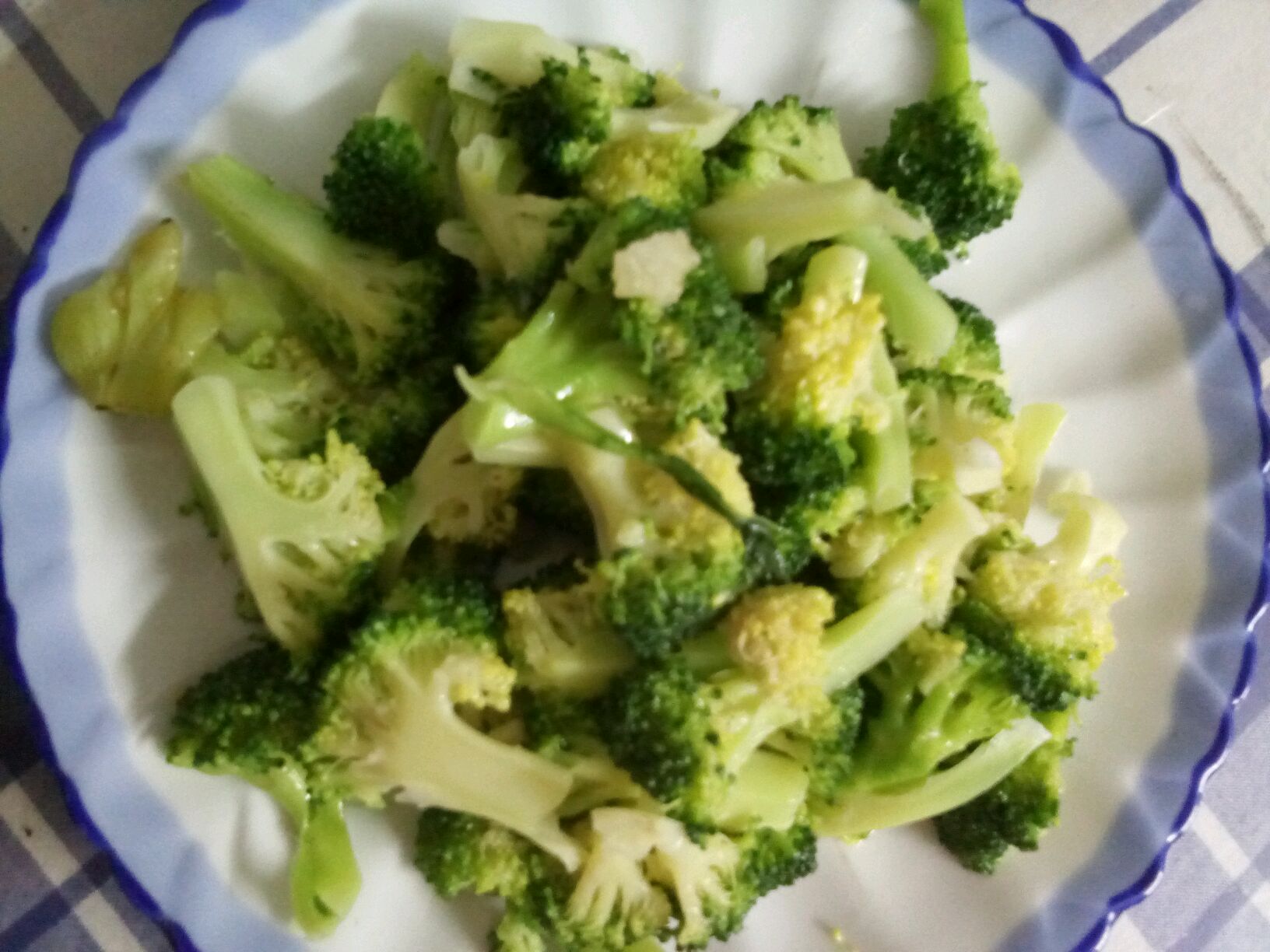 Broccoli with minced garlic