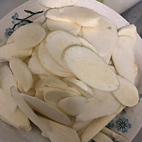 五花肉炒茭白的做法图解3