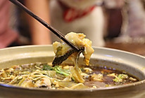 酸菜砂锅鱼的做法